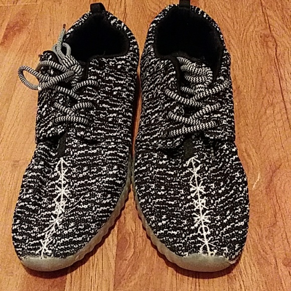 tulle athletic shoes